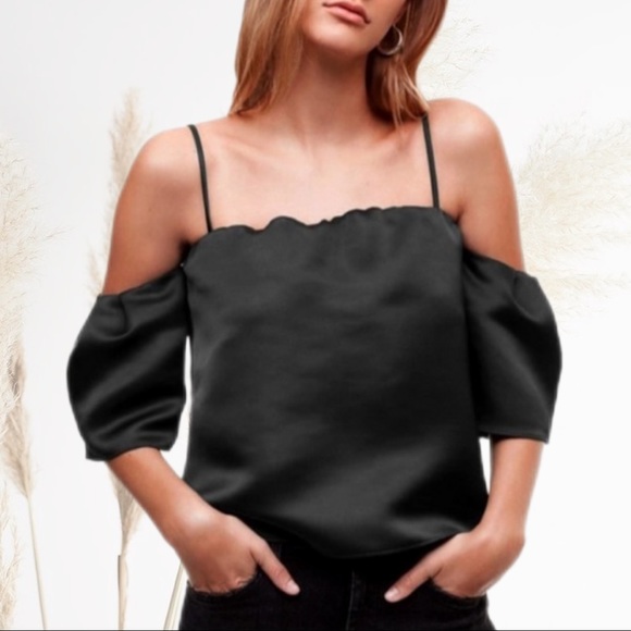 Aritzia Tops - ARITZIA | Talula Off Shoulder Blouse